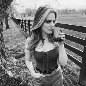 Meet your Posher, Sky